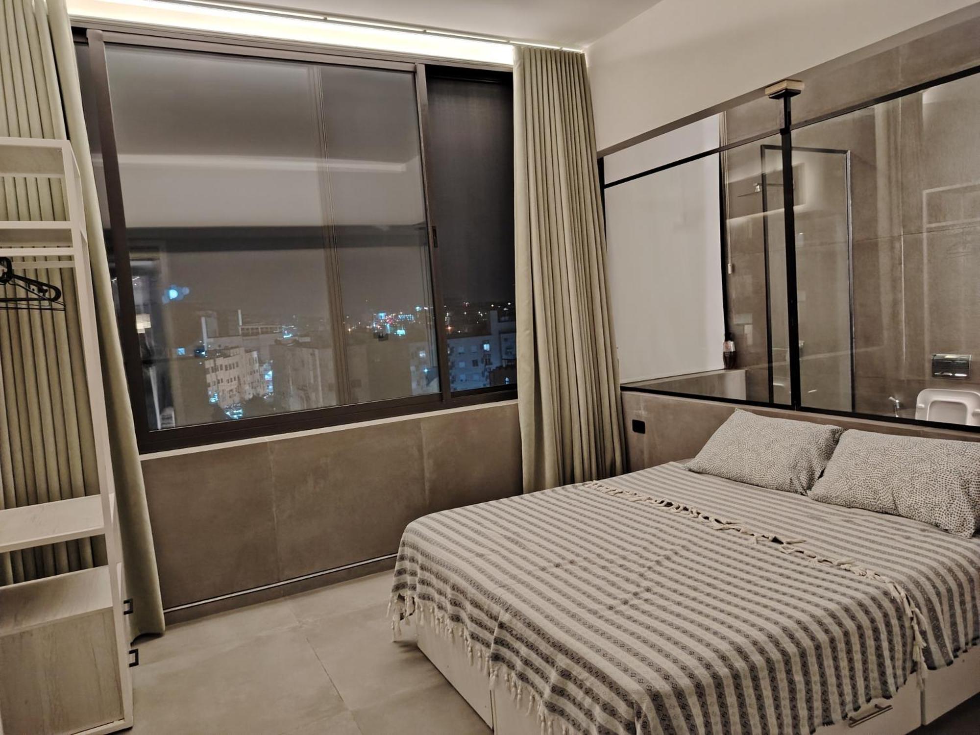 Rooftop One Room غرفه نوم فقط Amman Luaran gambar